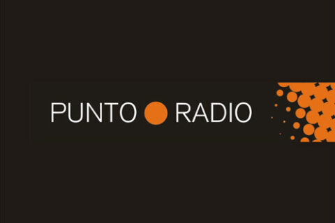 Entrevista de Elena Bolaños en Punto Radio Montijo de Mundo Poubelle de bricAbrac Teatro