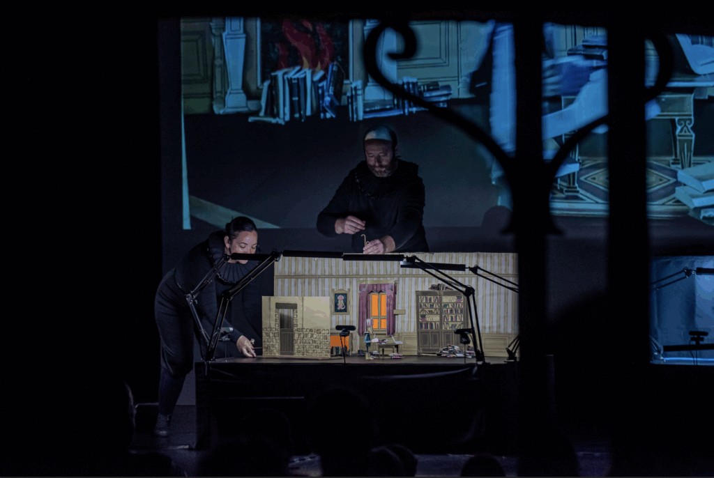 📸 ¡Revive la magia del teatro clásico con estas increíbles fotos del Don Quijote Nómada de bricAbrac Teatro en el Corral de Comedias de Alcalá de Henares! 🎭 El pasado Domingo 22 de junio de 2025, durante el Festival Hispanoamericano del Siglo de Oro de la Comunidad de Madrid, Clásicos en Alcalá 2025, tuvimos una actuación inolvidable. Las imágenes capturan la esencia y la emoción de esta obra maestra, transportándonos a la época de Cervantes. 👉 ¡No te pierdas la oportunidad de ver estas fotos y sumergirte en el mundo del Quijote! Comparte tus momentos favoritos y etiqueta a tus amigos amantes del teatro. 🎟️✨ https://www.clasicosenalcala.net/ https://bricabracteatro.com/ #DonQuijoteNómada #bricAbracTeatro #CorraldeComedias #AlcaládeHenares #FestivalHispanoamericano #SigloDeOro #ClásicosEnAlcalá2025 #TeatroClásico #Cultura #Madrid